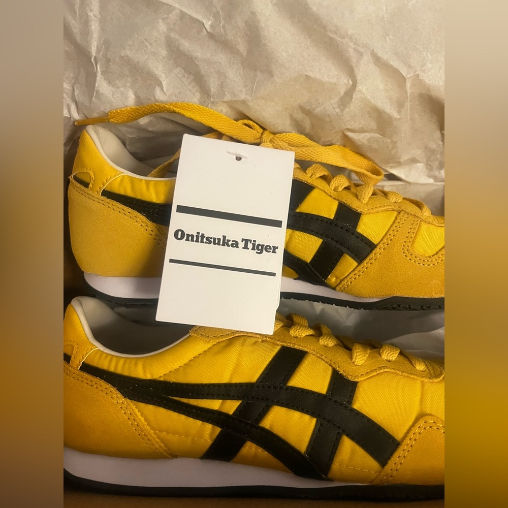 Onitsuka Tiger Serrano by Asics Womens/Men's Yellow/Black Sneakers NEW IN BOX